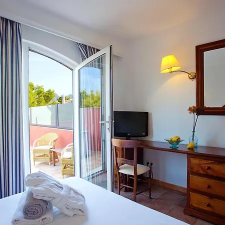 Cala Sant Vicenc - Adults Only Otel 4*