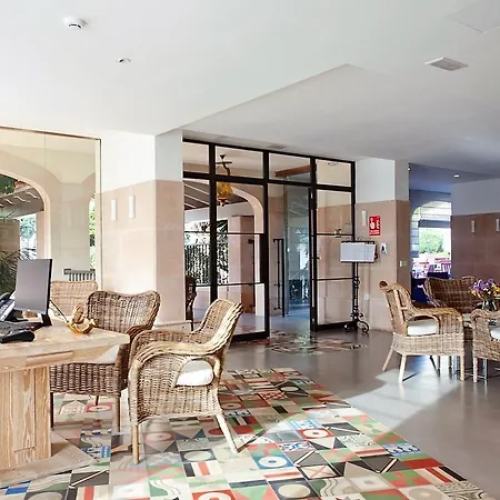 Otel Cala Sant Vicenc - Adults Only 4*